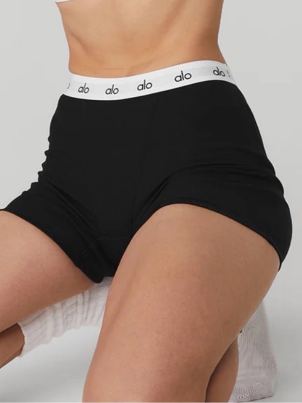 Alo Yoga Icon Ribbed Women's Boxer Shorts Small